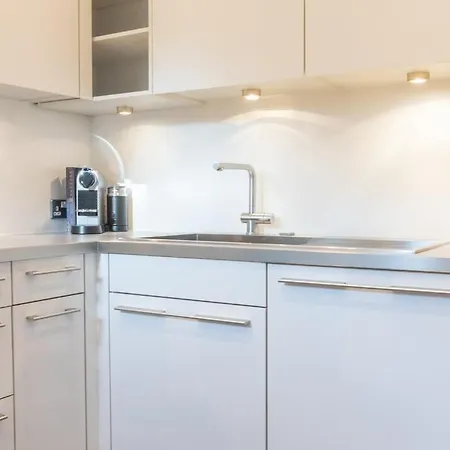 Guestready - Serene Retreat In Stillorgan Grove