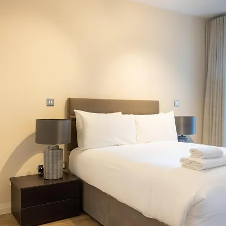 Guestready - Serene Retreat In Stillorgan Grove * Dublin