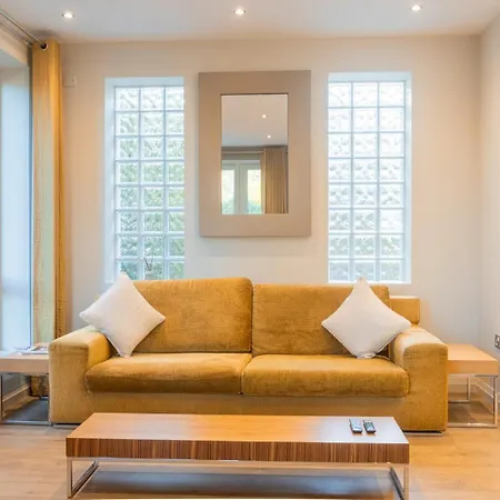 Guestready - Serene Retreat In Stillorgan Grove