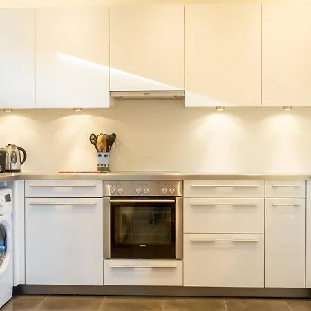 Guestready - Serene Retreat In Stillorgan Grove *